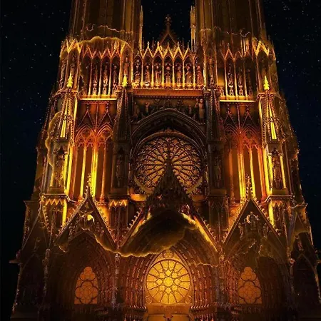 Maison Pas Loin Centre-ville Casa vacanze *